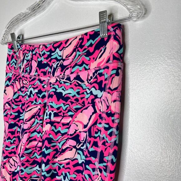 Lilly Pulitzer Bright Pink Lobstah Roll Luxletic Cropped Leggings Size S Women's - Picture 2 of 10